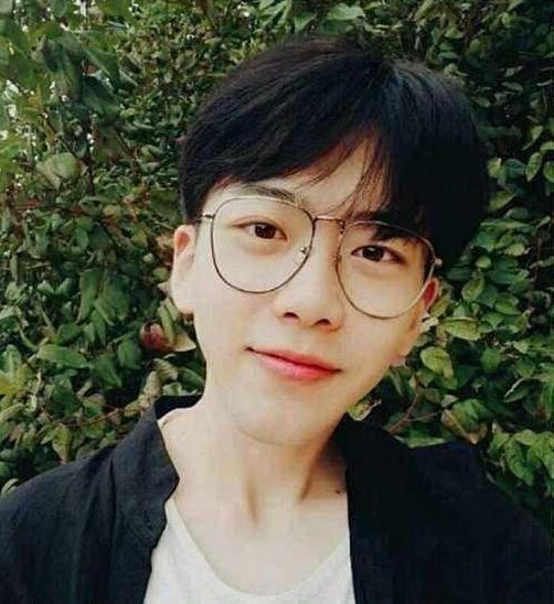 抖音网红大川吃瓜,揭秘抖音网红幕后故事 第3张 抖音网红大川吃瓜,揭秘抖音网红幕后故事 第3张